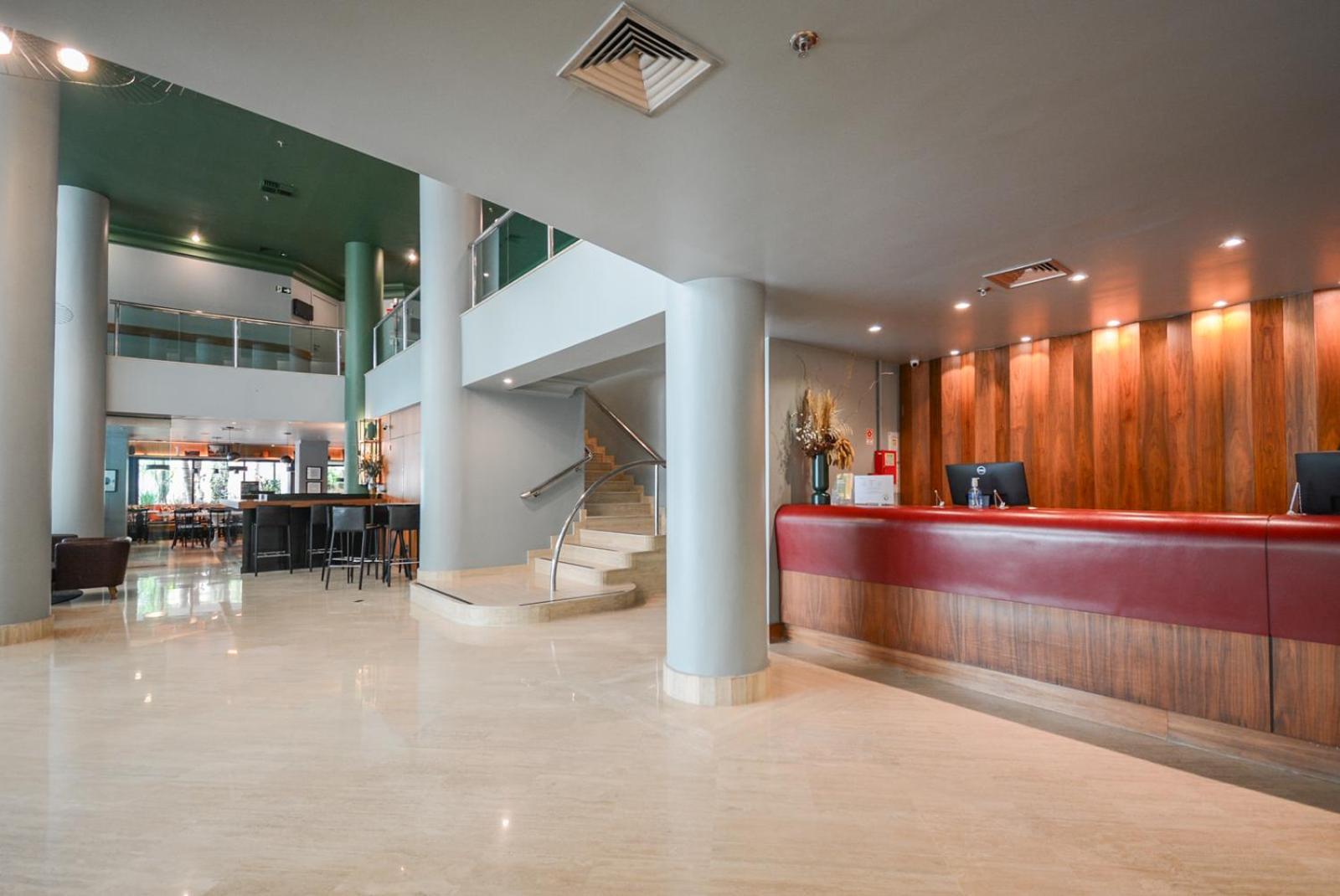 Luxy Brooklin-wtc Hotel